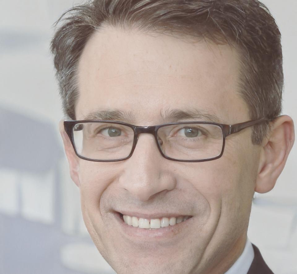 Portrait professionnel de Raphaël Dussolier